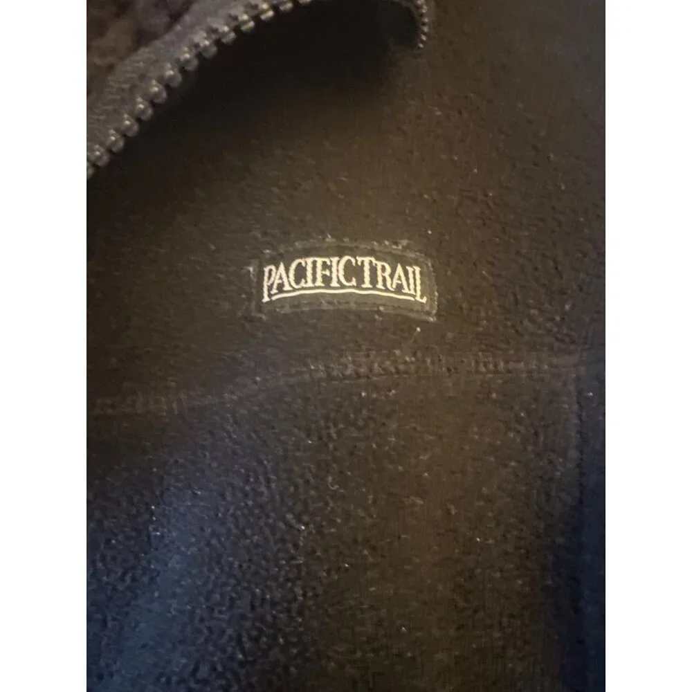 Pacific Trail this sherpa